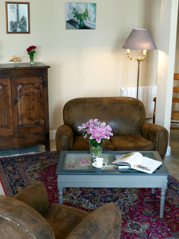 La Cour Des Carmes Bed and Breakfast Arras Exteriör bild